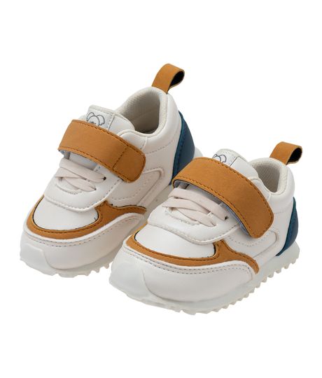 Zapatos para recién nacidos y bebés varones: todos los estilos